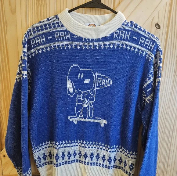 Vintage 1970s Snoopy Rah Knit Sweater